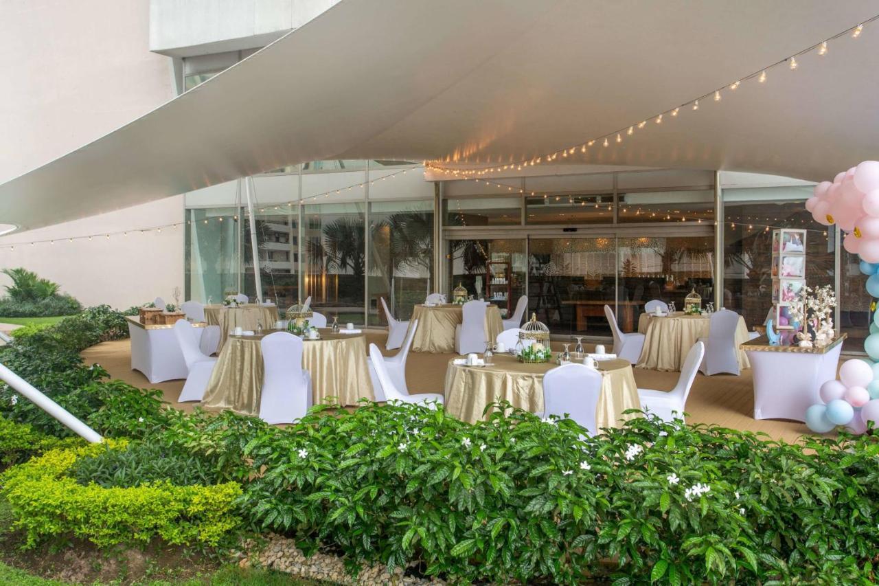 巴拿马jw万豪酒店 巴拿马城 外观 照片 The outdoor terrace of the restaurant