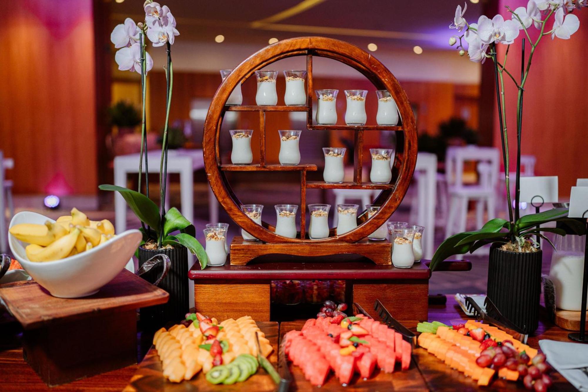 巴拿马jw万豪酒店 巴拿马城 外观 照片 A dessert buffet